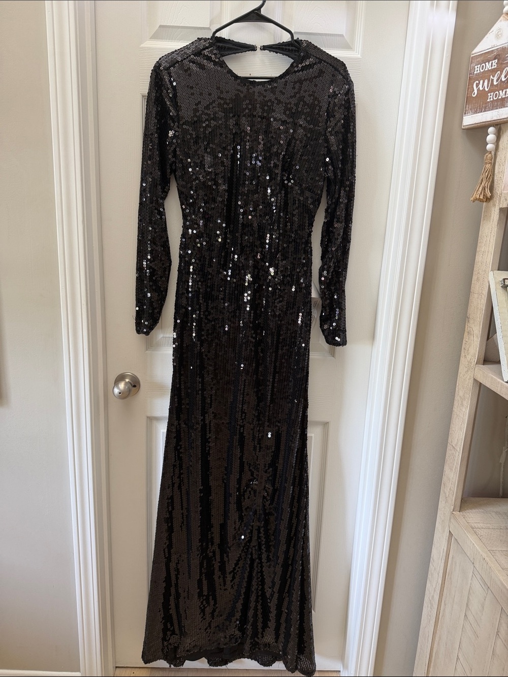 Mac Duggal Black Full-Length Sequin Long Sleeve Gown - Picture 6 of 16